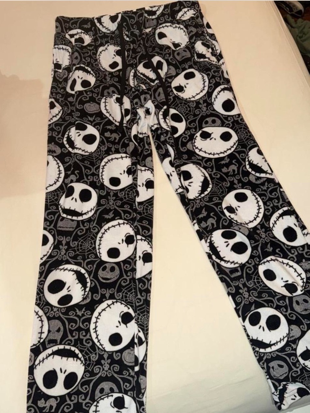 Kids Black & White Skull Face Leggings - Playful Printed Bottoms